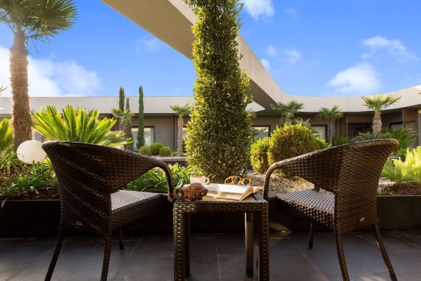 Hotel DoubleTree by Hilton Izmir Airport